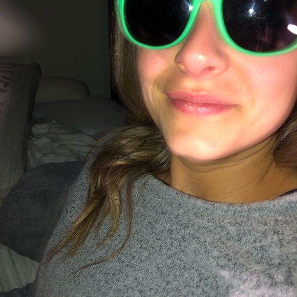 Meet your Posher, Annette - Picture 1 of 1